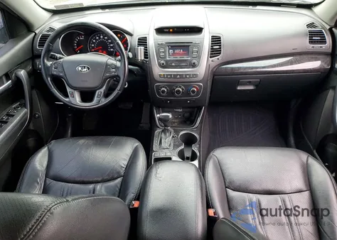 2015 Kia Sorento Lx z USA, uszkodzony, nr VIN 5XYKT3A68FG662075